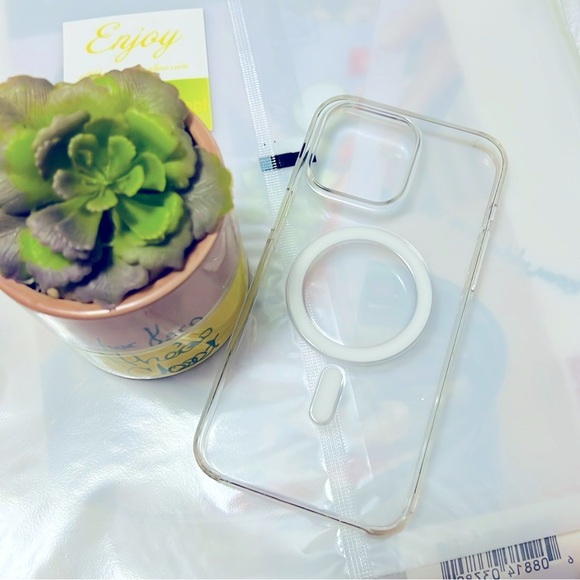 iPhone 13 Pro Max case - Picture 4 of 7